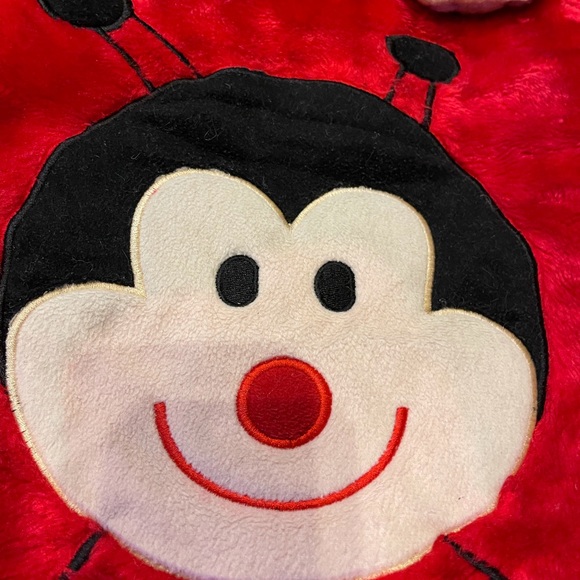 Kids Lady bug plush sleeping bag - Picture 11 of 15